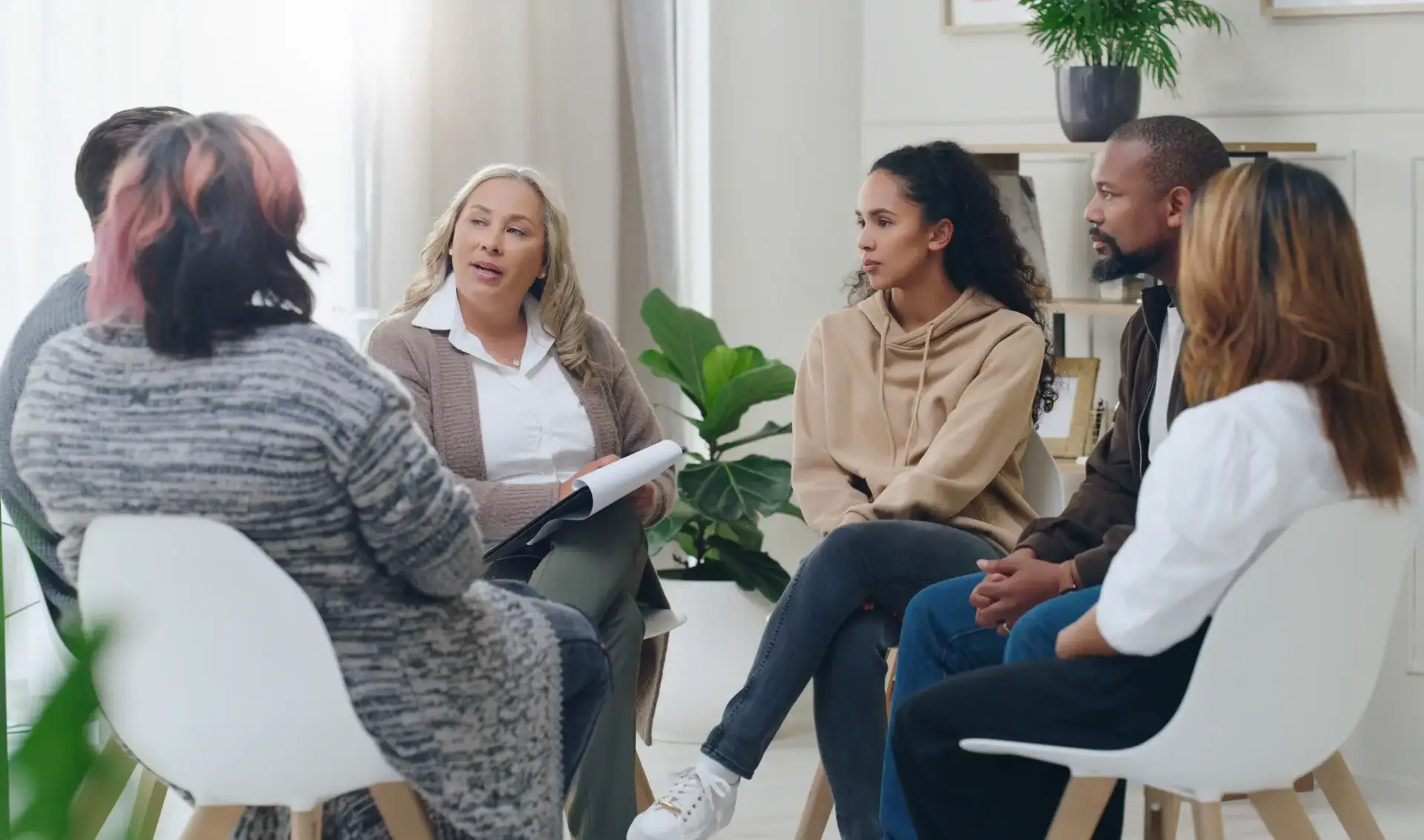what-to-expect-during-an-addiction-intervention